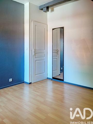 Maison à vendre 4 pièces 144 m² Bourg-et-Comin