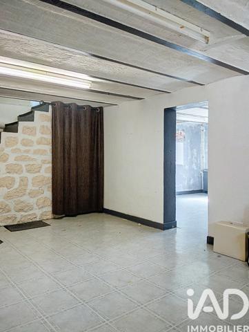 Maison à vendre 4 pièces 144 m² Bourg-et-Comin