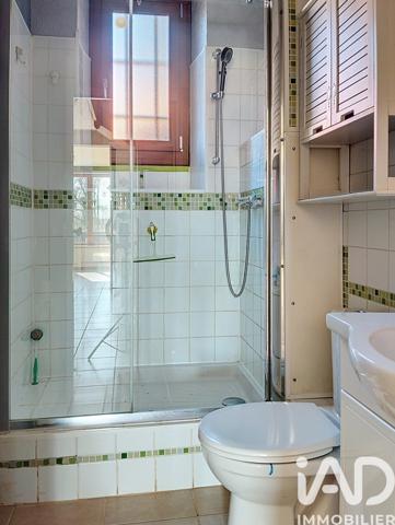 Maison à vendre 4 pièces 144 m² Bourg-et-Comin