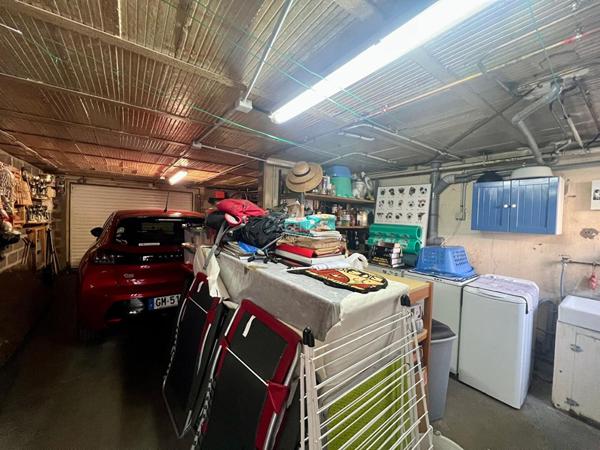 Maison 2 pièces 45 m² €325 000 ** - Référence 832