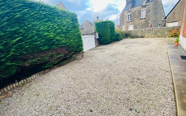 Maison à vendre    3 pièces • 88 m2 Anneville-en-Saire