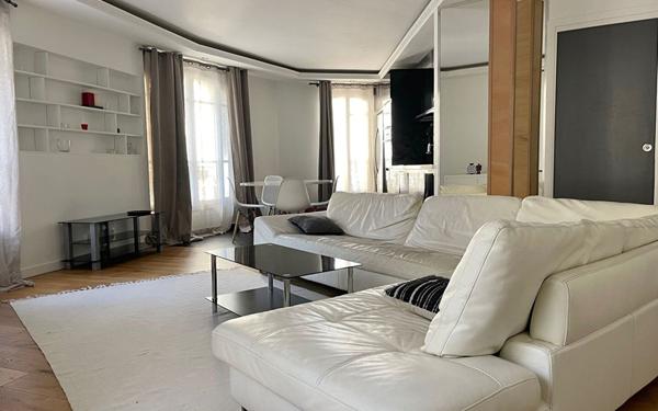 Appartement à louer    2 pièces •  Paris 16