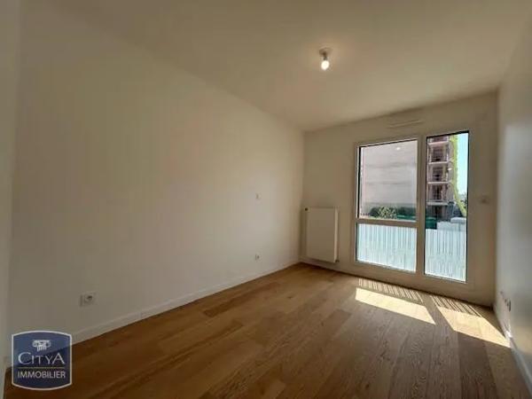 Appartement à louer 2 pièces 47.5m² Villeurbanne (69100)