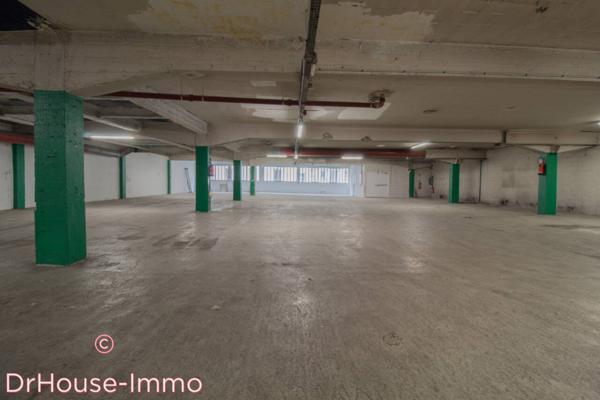 Commerce à louer 1 pièce de 1 609 m²