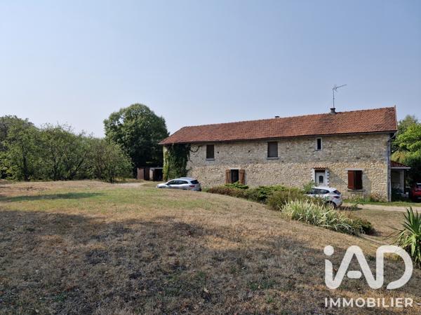 Maison à vendre 6 pièces 135 m² Champagne-Mouton
