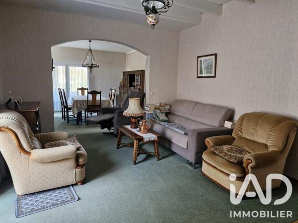 Maison à vendre 6 pièces 135 m² Champagne-Mouton