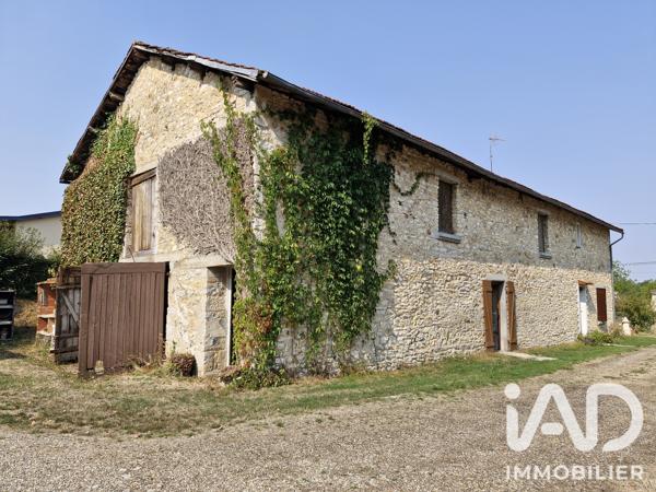 Maison à vendre 6 pièces 135 m² Champagne-Mouton