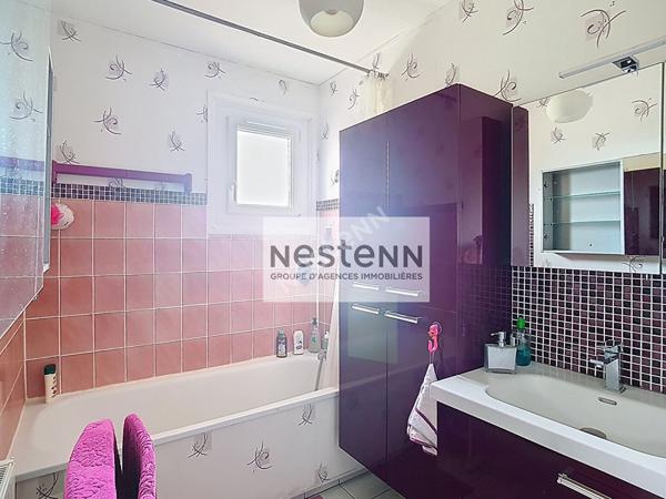 Appartement Ermont 4 pièce(s) 79 m2- balcon - cave - box - Gare