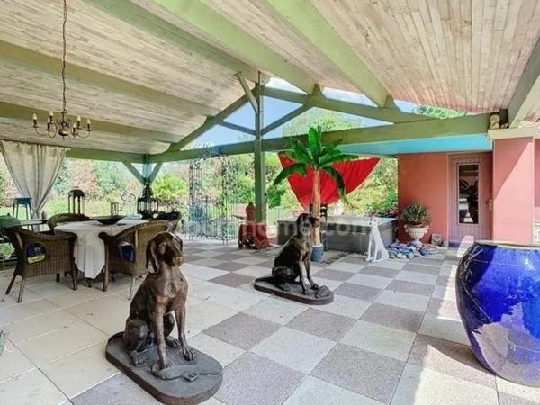 MAISON DE STYLE PROVENCAL EN CAMPAGNE A 15 MN DE CHOLET