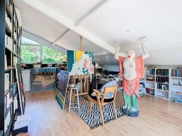 MAISON DE STYLE PROVENCAL EN CAMPAGNE A 15 MN DE CHOLET