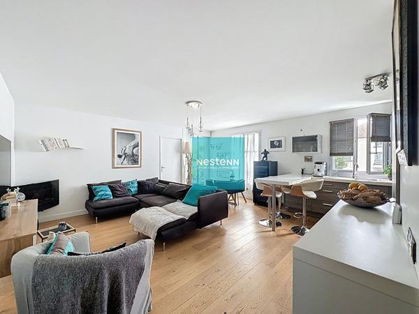 Coup de coeur assuré - Superbe appartement 4 pièces - Loggia - Cave et double garage