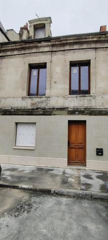 Immeuble de charme trois appartements.