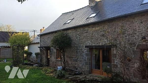 Bâtiment d'habitation comprenant :

Habitation principale :
Au rez-de-chaussée : Pièce princ...