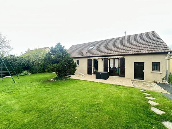 Courville-Sur-Eure, maison 4 chambre, terrain clos de 544 m²