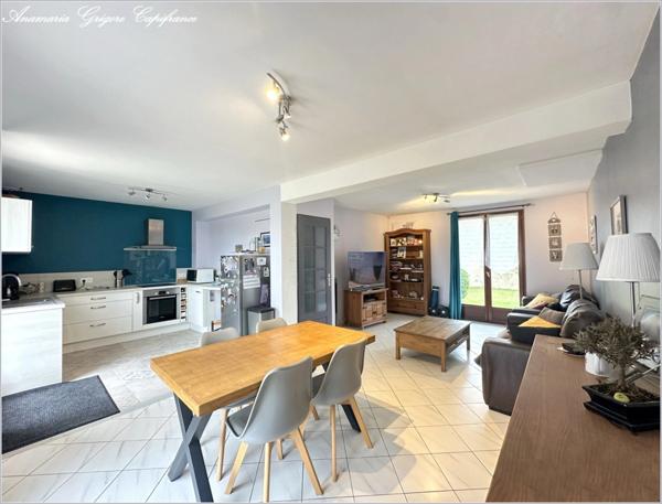 Courville-Sur-Eure, maison 4 chambre, terrain clos de 544 m²