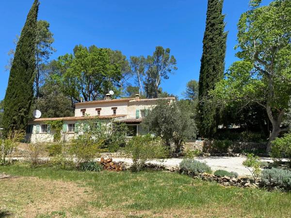 BELLE VILLA T5 LORGUES AVEC PISCINE A VENDRE