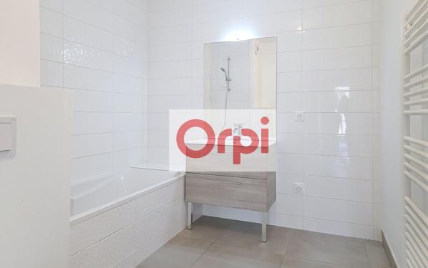 Appartement à vendre    2 pièces • 42 m2 Vétraz-Monthoux