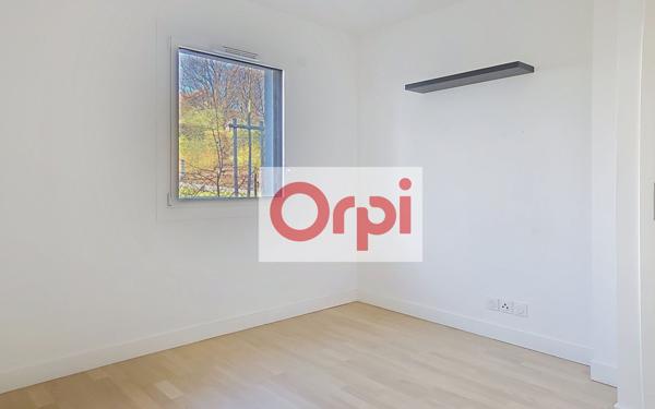 Appartement à vendre    2 pièces • 42 m2 Vétraz-Monthoux