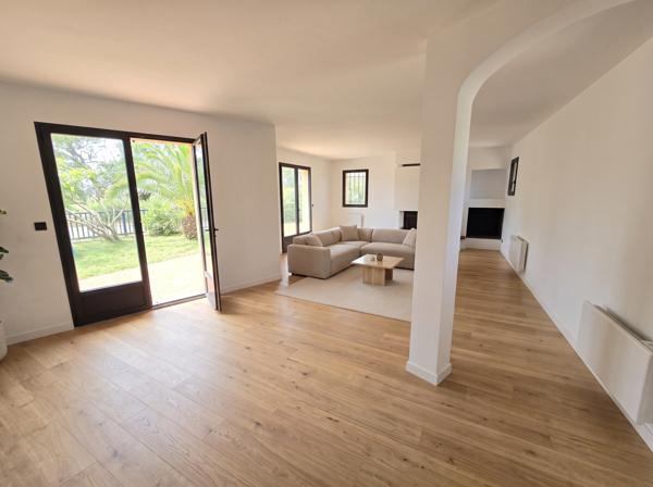 Magnifique maison indépendante avec vue sur l'étang de Bages à Narbonne