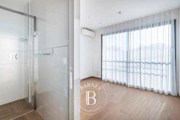 Chatou, Villa 7 Chambres -  350 m² à vendre
