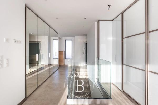 Chatou, Villa 7 Chambres -  350 m² à vendre