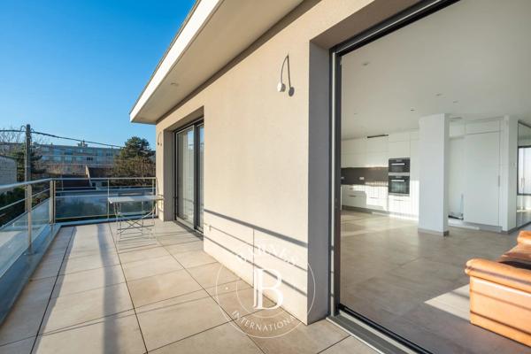 Chatou, Villa 7 Chambres -  350 m² à vendre