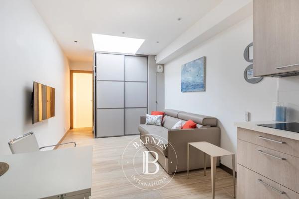 Chatou, Villa 7 Chambres -  350 m² à vendre