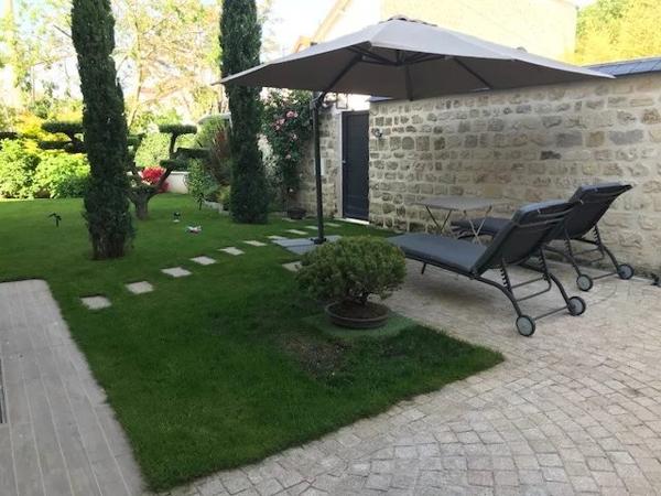 Chatou, Villa 7 Chambres -  350 m² à vendre