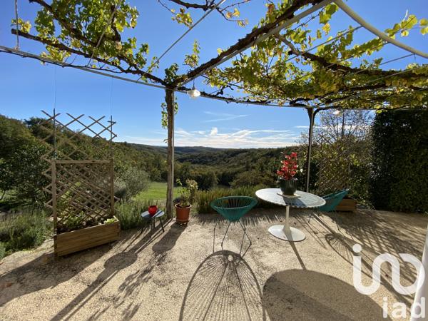 Maison à vendre 5 pièces 150 m² Saint-Pierre-Lafeuille