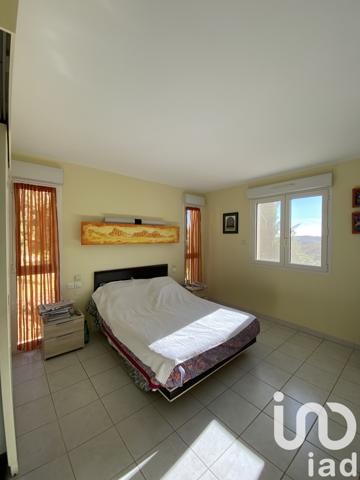 Maison à vendre 5 pièces 150 m² Saint-Pierre-Lafeuille