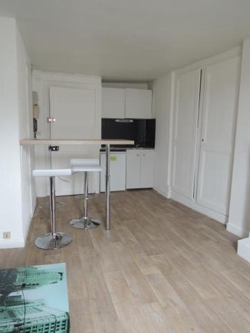 STUDIO POITIERS - 1 pièce(s) - 24 m2