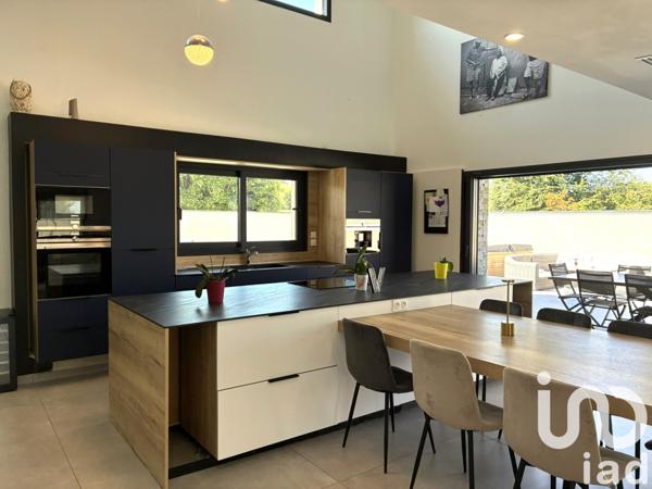 Maison à vendre 6 pièces 179 m² Heyrieux