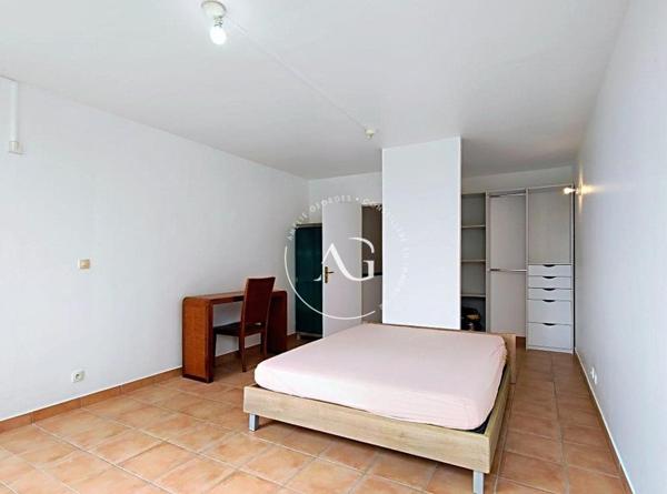 Duplex lumineux – 70 m² – Rare, Ravine Vilaine, FDF