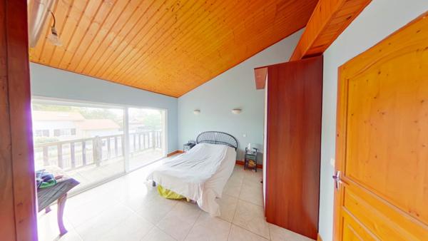 Maison avec piscine dépendance Lanton  7 pièce(s) 178 m2