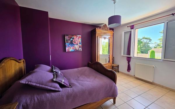 Maison à vendre    5 pièces •  Montélimar