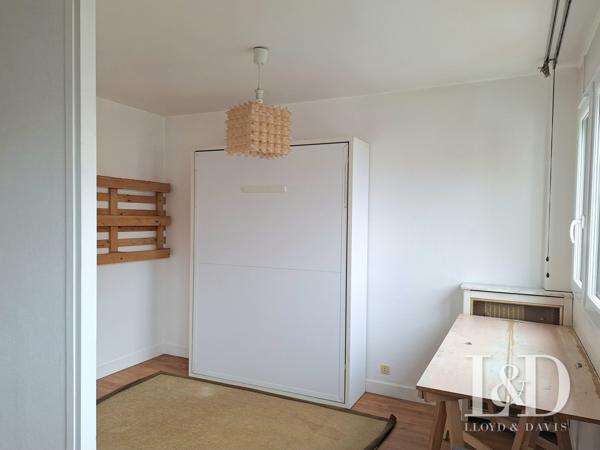 Appartement deux pièces Centre Mairie de Montreuil