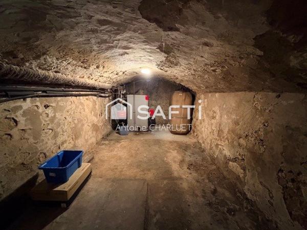 Maison de bourg 128m² - 3 chambres - aucuns travaux à prévoir - Terrain de 238m²