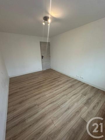 Appartement F4 à vendre  5 pièces - 102,94 m2 VILLEPARISIS - 77