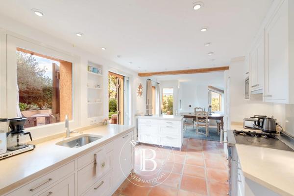 Mouans-Sartoux, Villa 3 Chambres -  170 m² à vendre