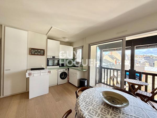 APPARTEMENT 2 PIECES - BALCON - BOX  - PLACE MORNY DEAUVILLE