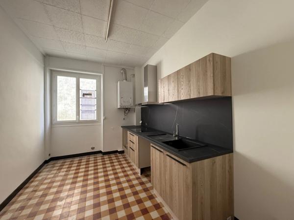 Appartement à vendre 5 pièces LOURDES (65)