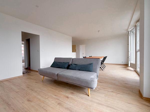Appartement  95m², 3 chambres , cave