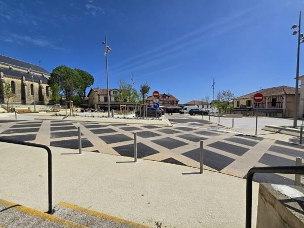 Maison mitoyenne 1 côté Léon 144 m²