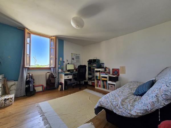 Maison mitoyenne 1 côté Léon 144 m²