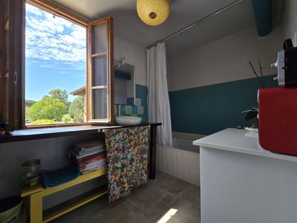 Maison mitoyenne 1 côté Léon 144 m²