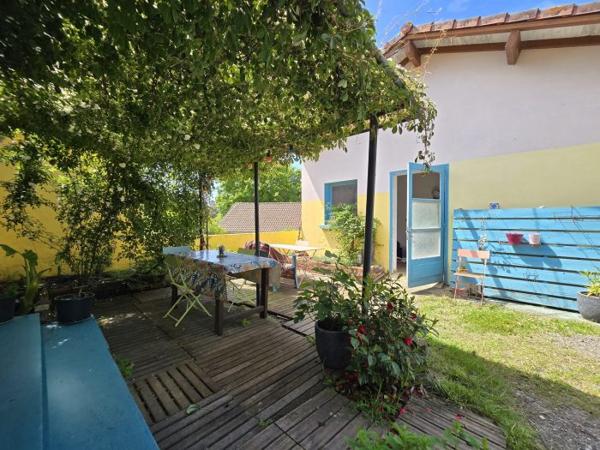 Maison mitoyenne 1 côté Léon 144 m²