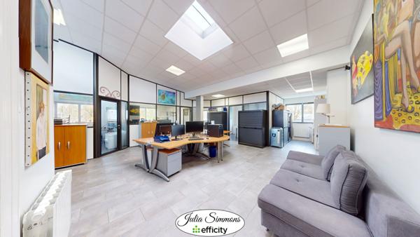 Bureau 6 pièces - 130 m² Exclusivité