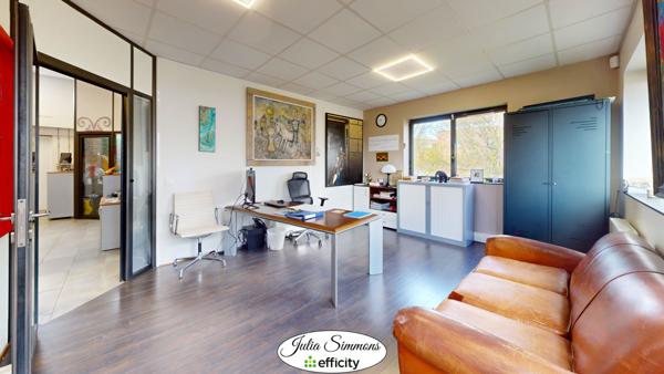 Bureau 6 pièces - 130 m² Exclusivité