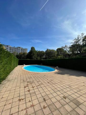 Location Appartement 4 pièces 80 m2 à Sainte-Foy-Lès-Lyon