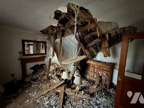 A GOUFFERN EN AUGE - SURVIE (ORNE) - Maison en ruines des 17ème et 18ème siècles à rénover